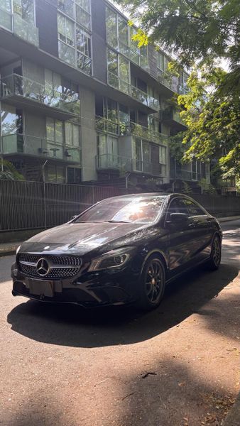 Mercedes Benz CLA200