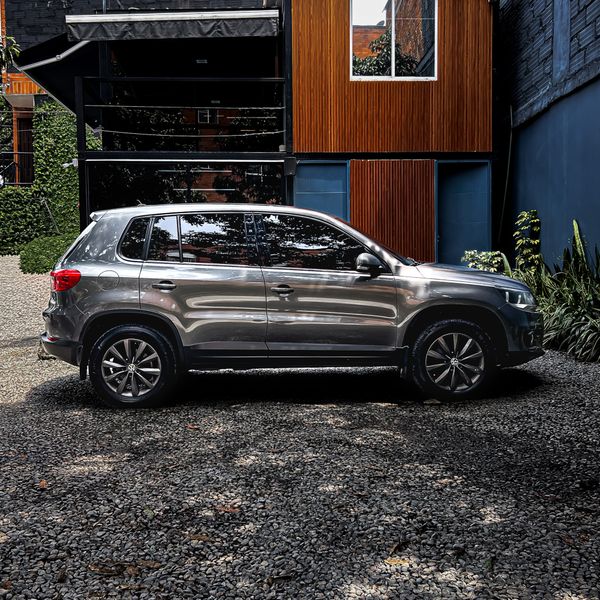 Volkswagen Tiguan 4Motion 2015 - imagen secundaria 1