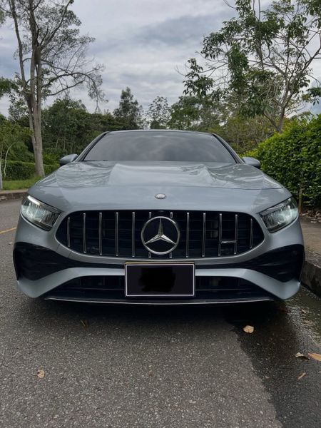 Mercedes Benz A35 AMG 4matic Híbrido 2025 - imagen secundaria 2