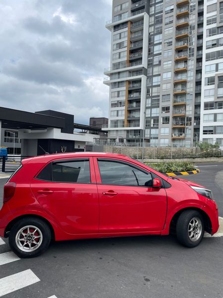 Kia Picanto 2021 1.0 - imagen secundaria 2