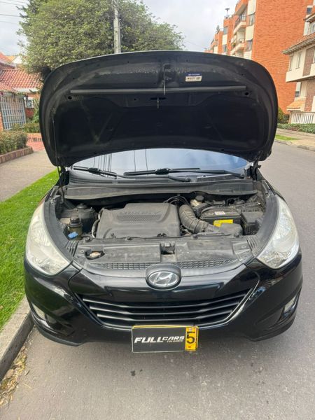 Hyundai Tucson ix35 Diesel 4x4 - imagen secundaria 1