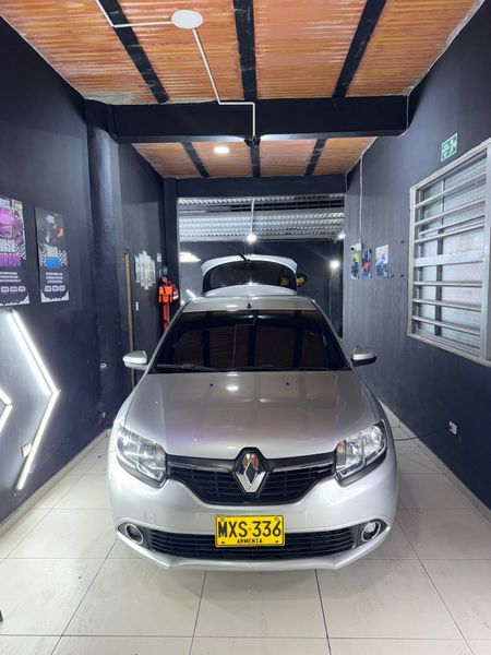 Renault Sandero Dynamique 2016 perfecto estado - imagen secundaria 2