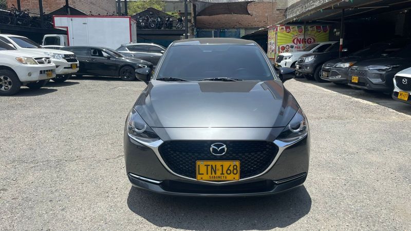 Mazda 2 Edicion Carbon Touring modelo 2023 - imagen 1