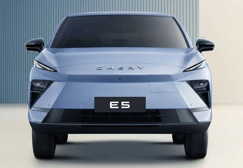 Chery E5 2026 eléctrica - imagen secundaria 1