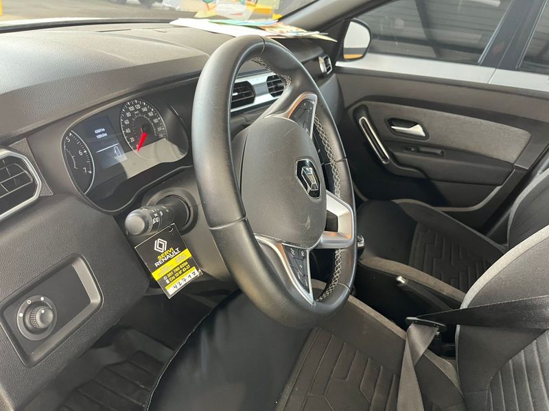 Renault duster 2022 4x2 mecanica - imagen secundaria 1