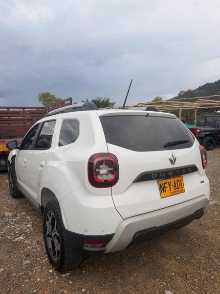 Renault duster 4x4 - imagen secundaria 1