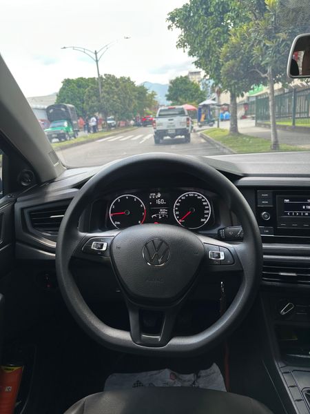 Volkswagen Polo Track 2024 - imagen secundaria 2