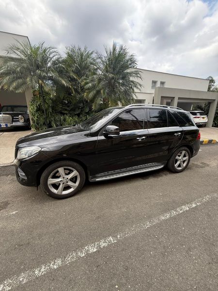 Mercedes Benz GLE 250d - imagen secundaria 2