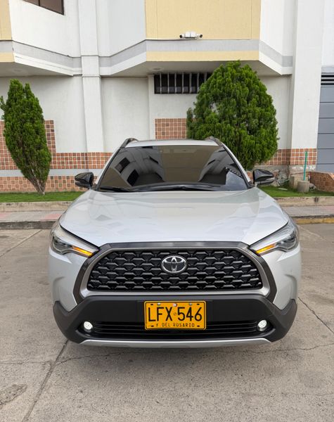 TOYOTA Corolla Cross XEi 2023 Gasolina IMPECABLE Papeles Nuevos - imagen secundaria 2