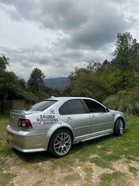 Volkswagen Jetta Gli 2011 - imagen secundaria 2