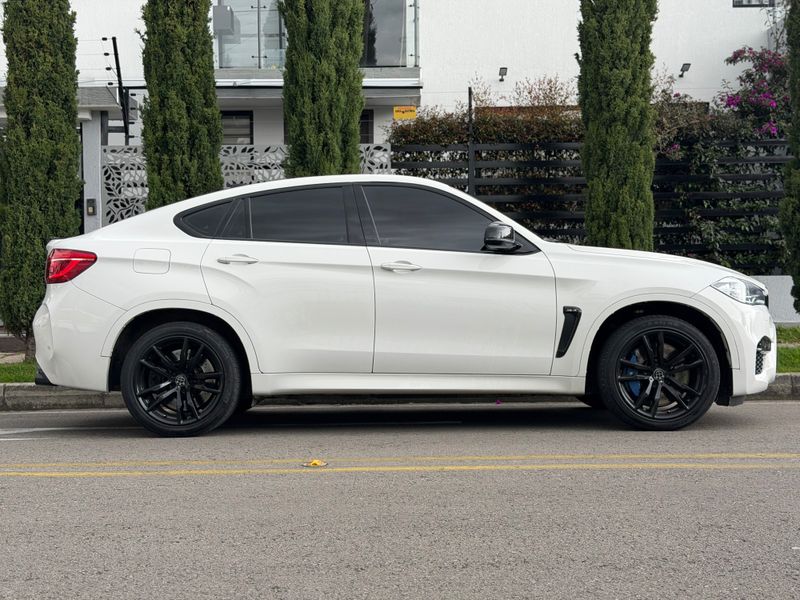 BMW X6 M 2018 4.4 - imagen secundaria 2