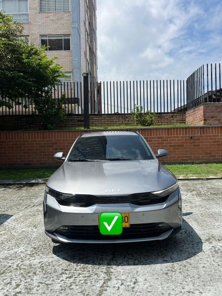 KIA K3 2025 único dueo - imagen secundaria 1