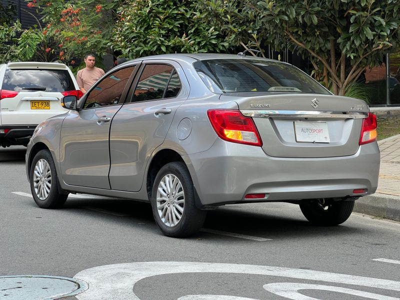 Suzuki Swift Dzire 2022 - imagen secundaria 2