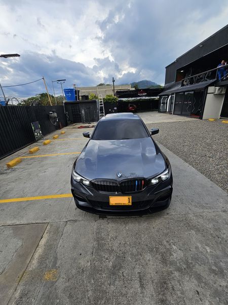 BMW 330i M Sport G20 - imagen secundaria 1