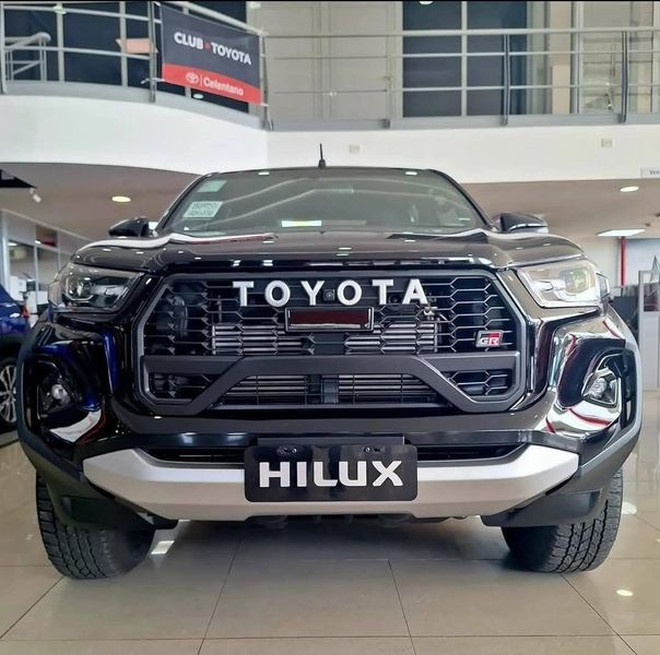 Toyota Hilux GR 2026 - imagen secundaria 1