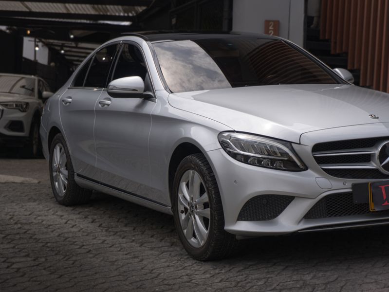 Mercedes Benz C180 Avantgarde 1.6 2019 - imagen secundaria 1