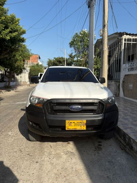FORD RANGER 2022 DIESEL 3.2 4X4 - imagen secundaria 2