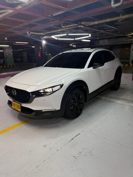 Mazda CX-30 Carbon edition - imagen secundaria 1