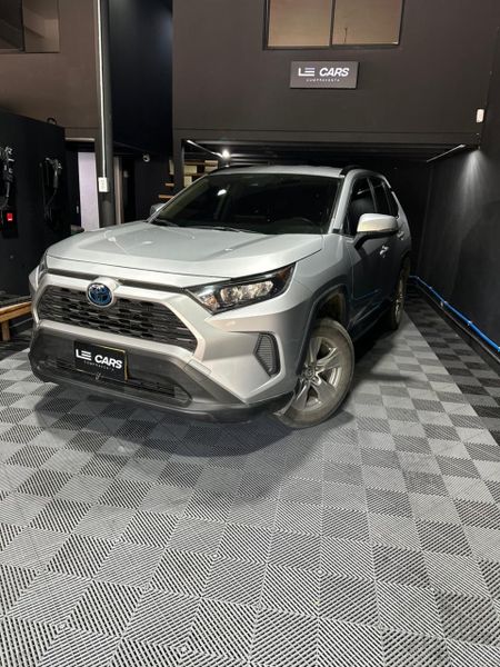 Toyota Rav4 Hybrid 2022 - imagen secundaria 2