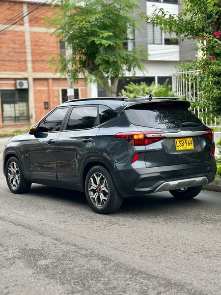 Kia Seltos BLINDADA 2023 - imagen secundaria 2