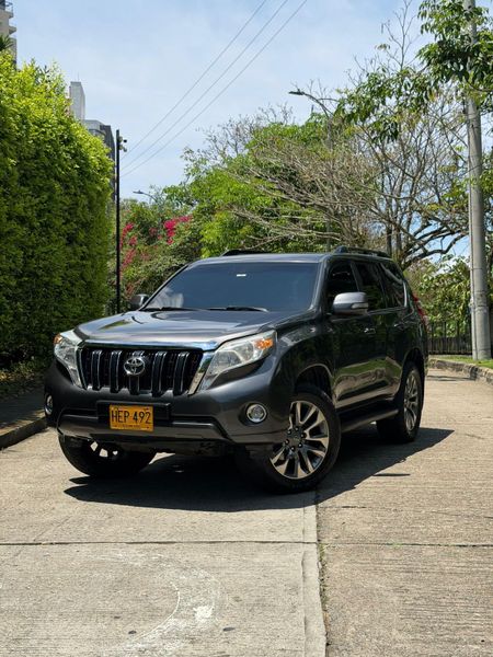 TOYOTA PRADO TXL 2013 3.0 DIÉSEL BLINDAJE 2 PLUS - imagen 1