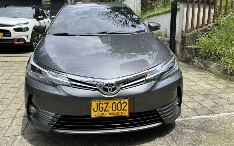 Toyota Corolla 2019 - imagen secundaria 1