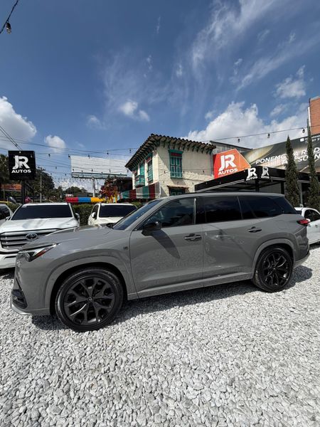 LEXUS TX500h 2025 - imagen secundaria 2