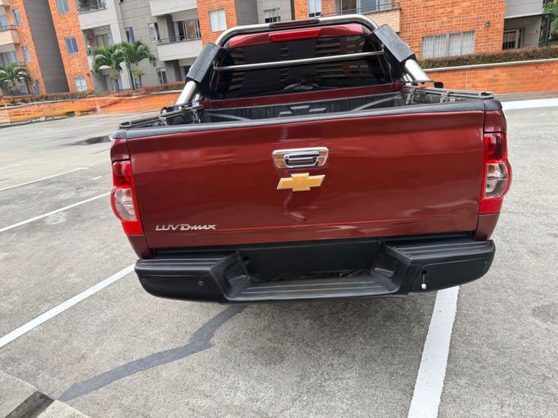 Chevrolet LUV Dmax 2013 4X4 3.0 TURBO DIÉSEL - imagen secundaria 2