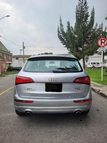 Audi Q5 2.0 TSFI Luxury - imagen secundaria 2