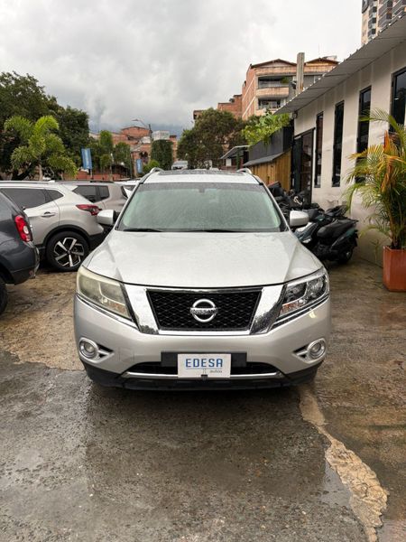 NISSAN PATHFINDER ADVANCE 4X4 - imagen secundaria 1