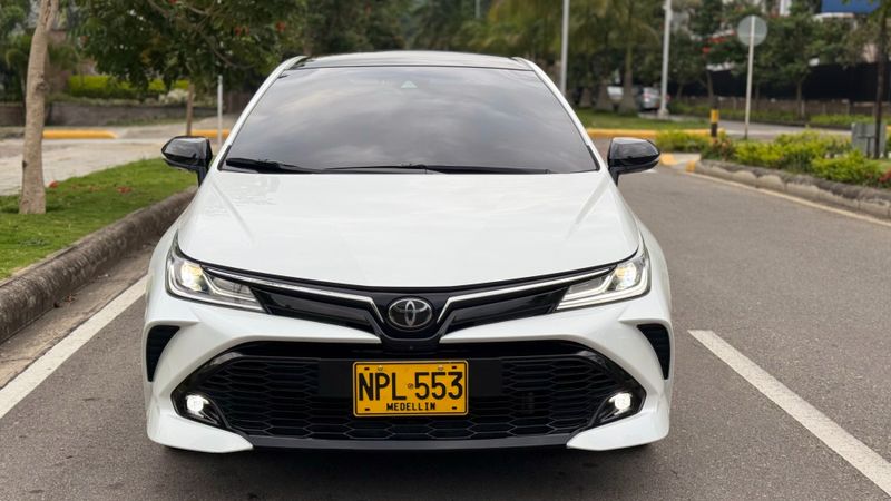 toyota corolla gr-s 2024 - imagen secundaria 1