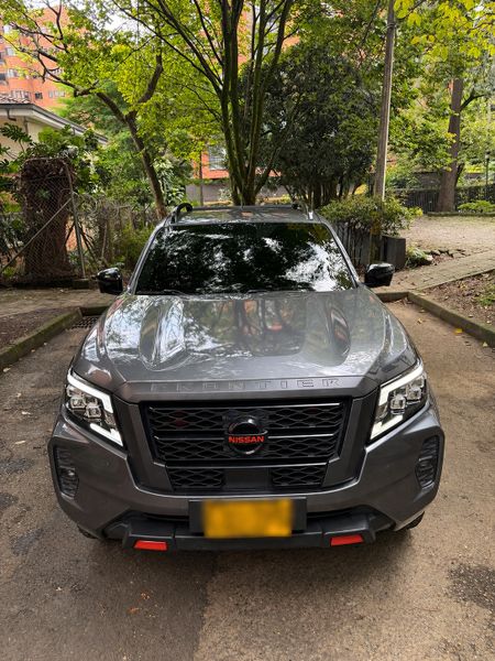 Nissan frontier pro 4x - imagen secundaria 1