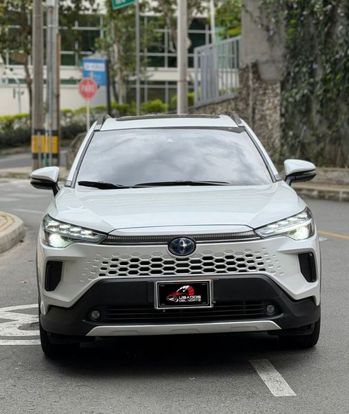 Toyota Corolla Cross SE-G Hybrid - imagen secundaria 1