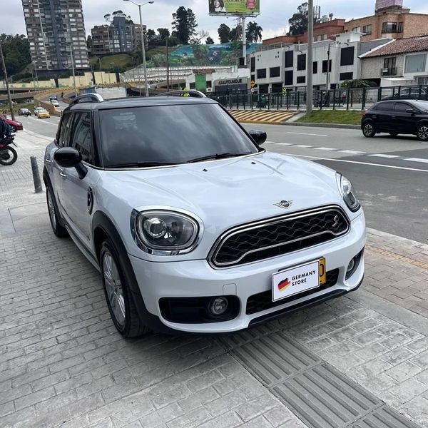 Mini Countryman 2.0 F60 Cooper S Chili All4 2020  43.300 km - imagen secundaria 1