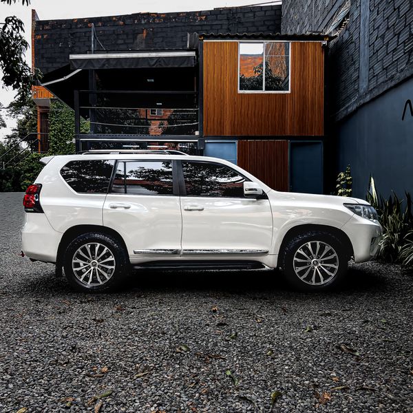 Toyota Prado TX-L B2 2015 - imagen secundaria 1