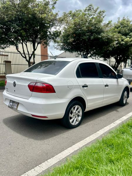 VOLKSWAGEN VOYAGE COMFORTLINE MT 1.6cc MOD 2022 - imagen secundaria 2