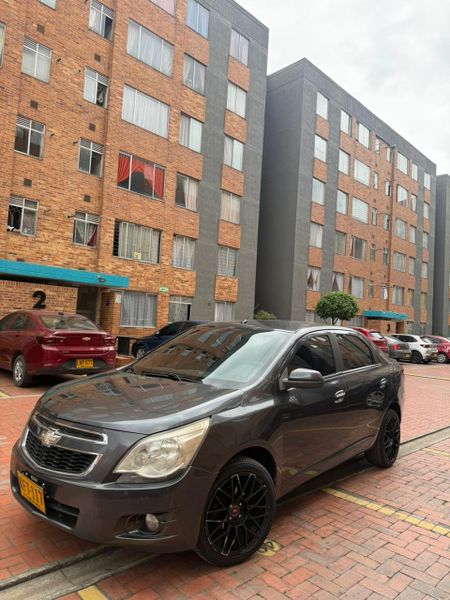 Chevrolet Cobalt LTZ 2014 - imagen secundaria 1