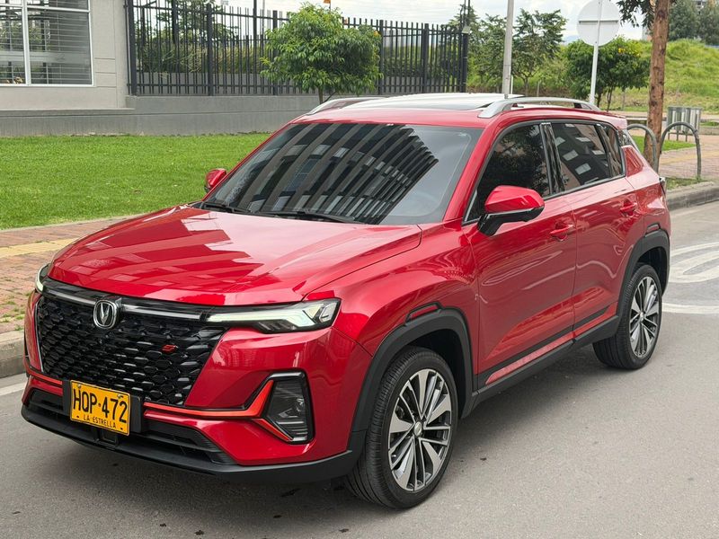 Changan Cs35 Plus Luxury - imagen secundaria 1