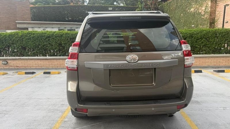 Toyota Prado TX-L Diesel 2015 - imagen secundaria 2