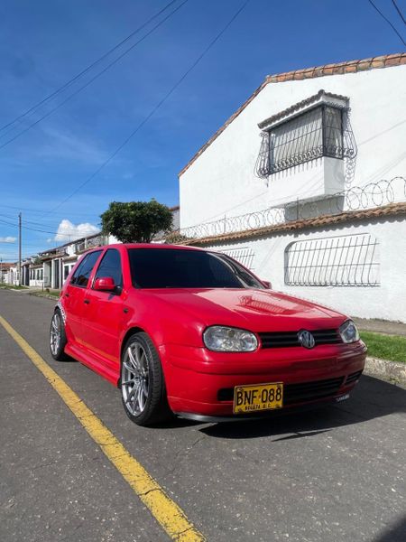 Volkswagen Golf MK4 2.0 - imagen 1