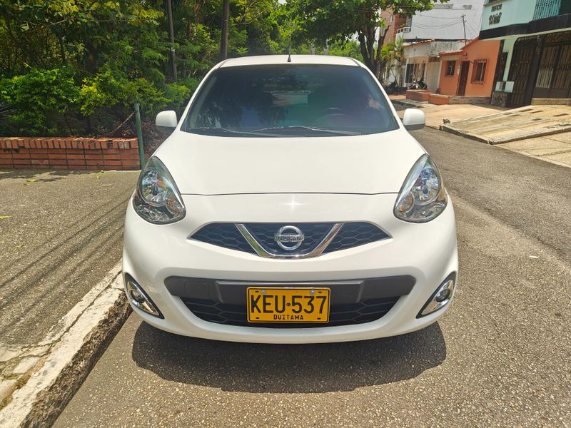 Nissan March 1.6 Sense Mt 2018 - imagen secundaria 1