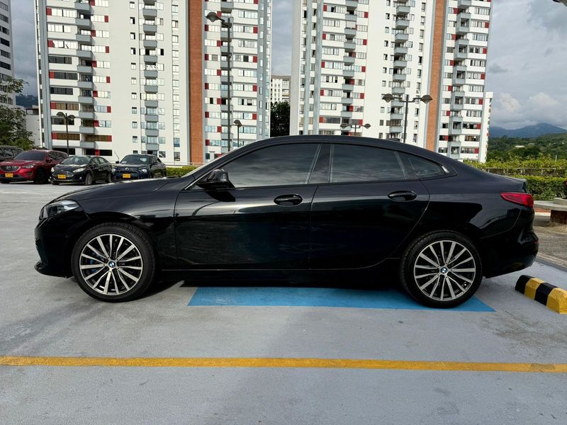 BMW 220i GRAND COUPE 2021 - imagen secundaria 2
