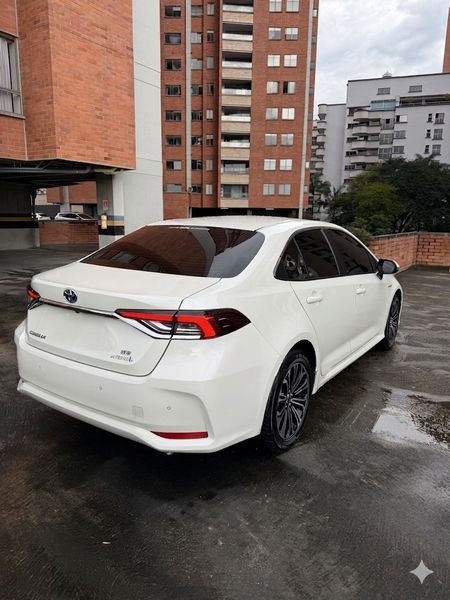 Toyota corolla Seg hibrido - imagen secundaria 2