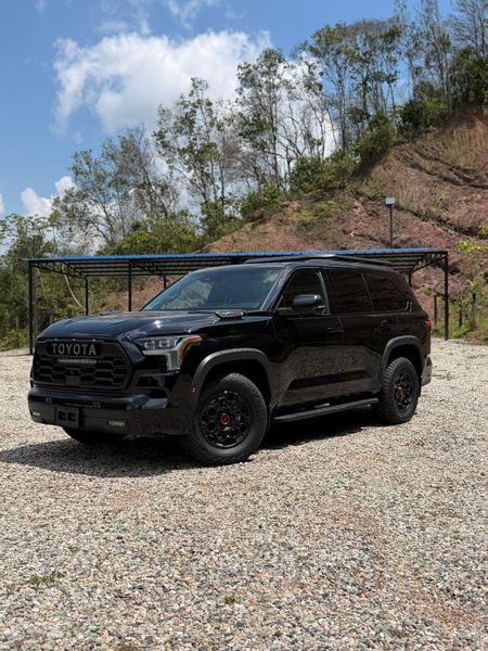 Toyota sequoia Edicion TRD PRO HIBRIDA 2026 - imagen 1