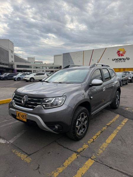 Vendo Renault Duster 1.3T 4X4 NUEVA con 20KM De Uso. - imagen secundaria 2