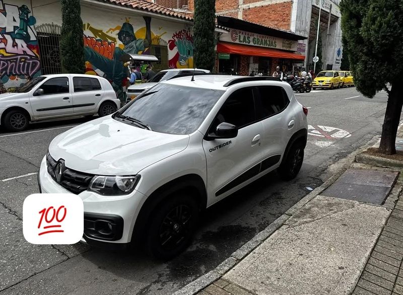 Renault Kwid Outsider 2022 - imagen secundaria 2