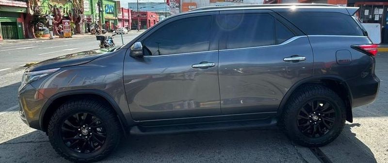 Toyota fortuner diesel 2.4 2022 - imagen secundaria 2