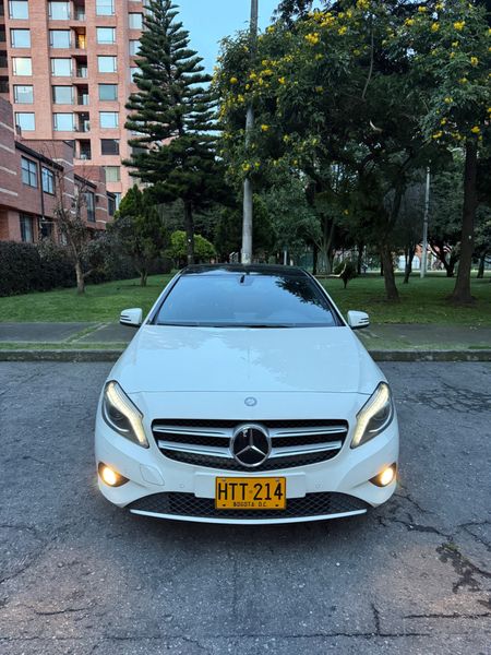 Mercedes Benz A200 2014 - imagen secundaria 2