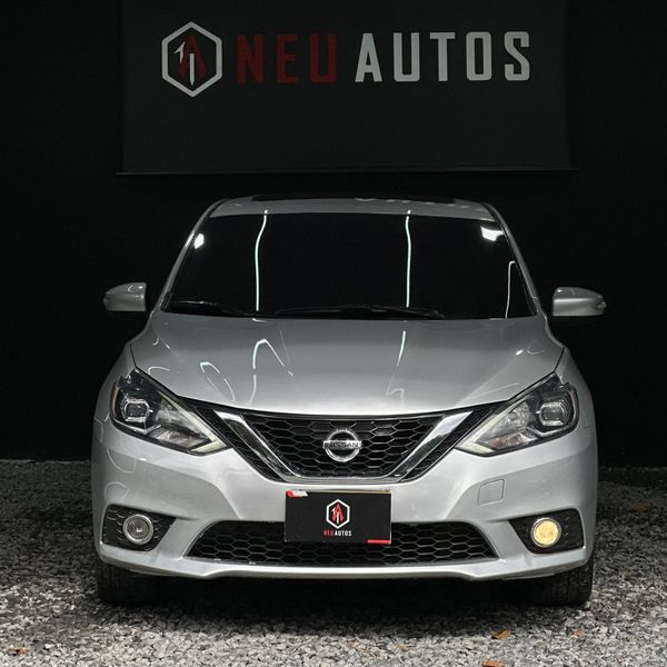 NISSAN SENTRA EXCLUSIVE 2020 - imagen secundaria 1