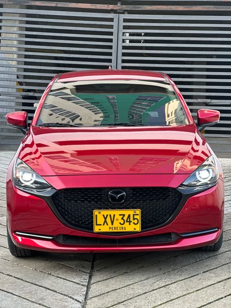 MAZDA 2 GRAND TOURING LX 2024 - imagen secundaria 1